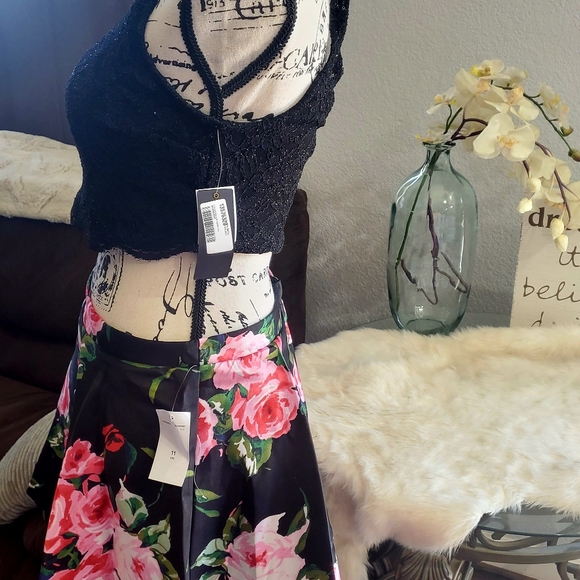 ❤️NWT City Studio JUNIORS CROP MINI TWO PIECE DRESS🌹 - Picture 4 of 6